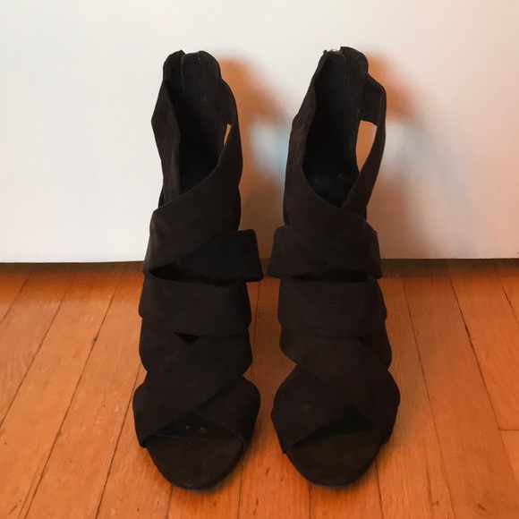 Zara sandal Heel - Never Worn - Picture 2 of 6